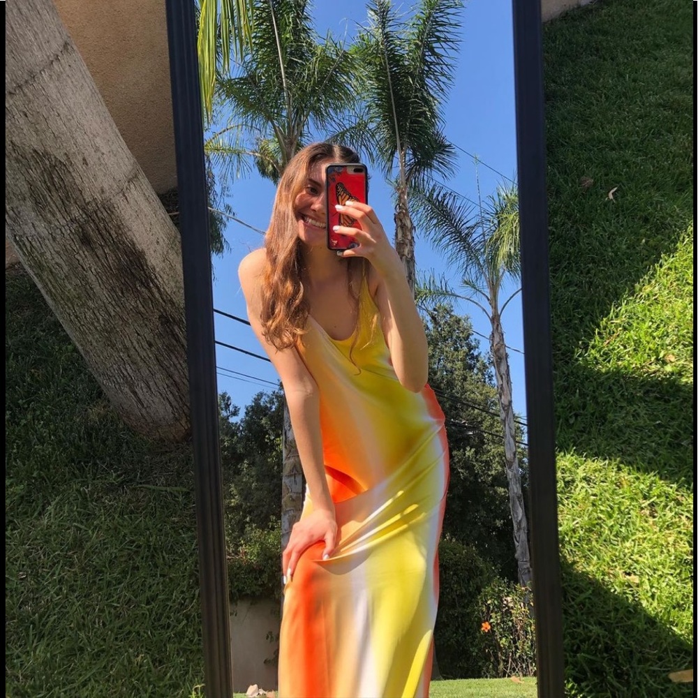 Forever 21 Beautiful Maxi Dress Size Small Yellow Orange Satin Feel